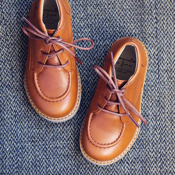 Manuela de Juan Boys Tan Desert Boot